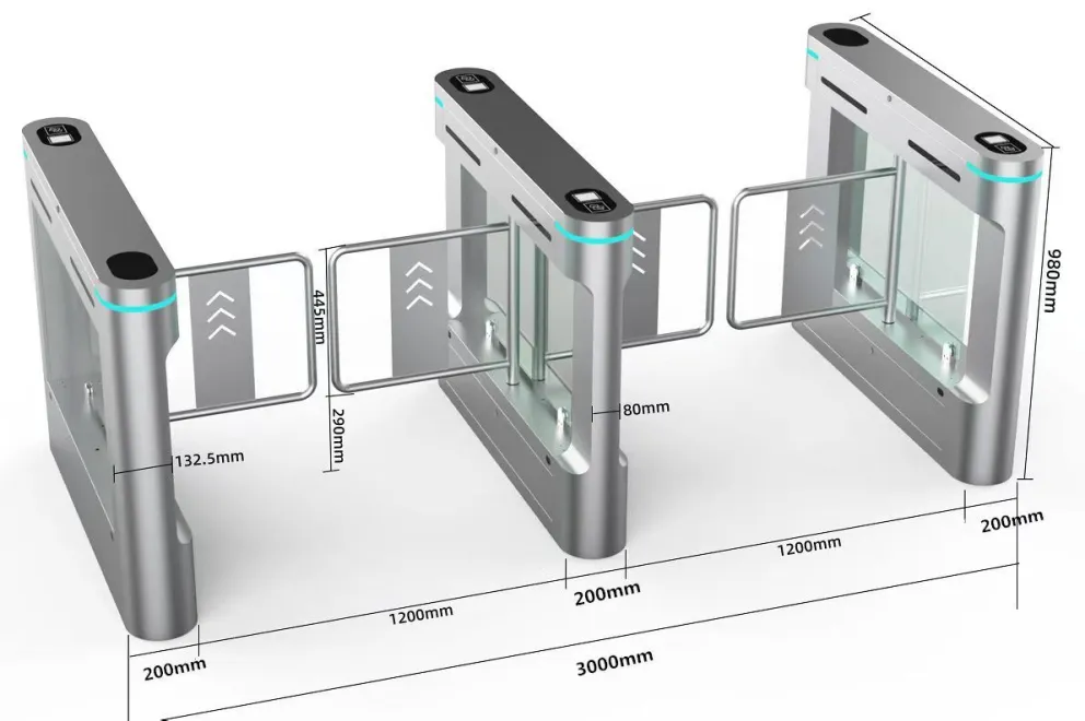 Rozsdamentes acél lengőkapu projekt leszállítása: Beléptető-szabályozás, amely egyensúlyban tartja a biztonságot, a tartósságot és az esztétikát